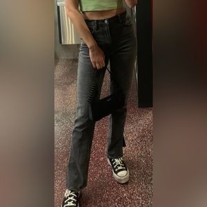 Abercrombie & Fitch 90s Straight Ultra High Rise with vent hem